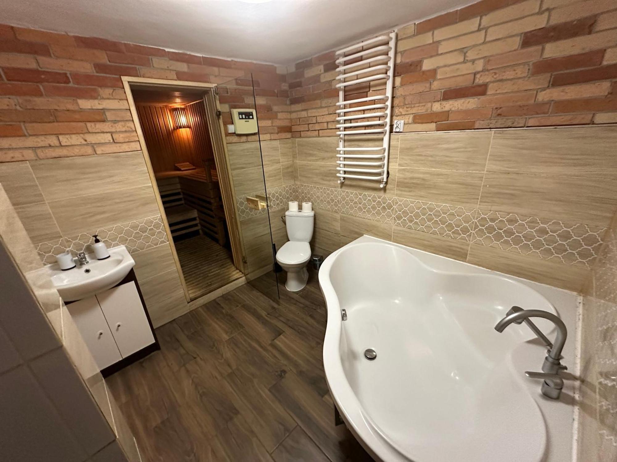 Jozka Chata Max 15 Os Sauna Jacuzzi Porabka Exterior photo