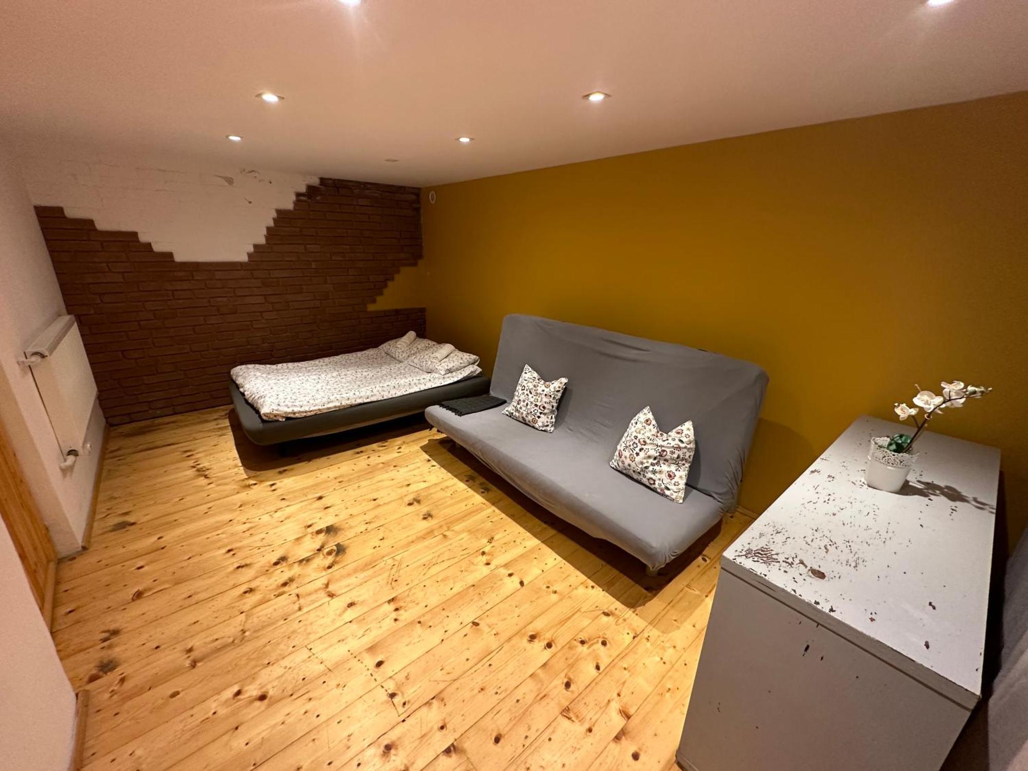 Jozka Chata Max 15 Os Sauna Jacuzzi Porabka Exterior photo