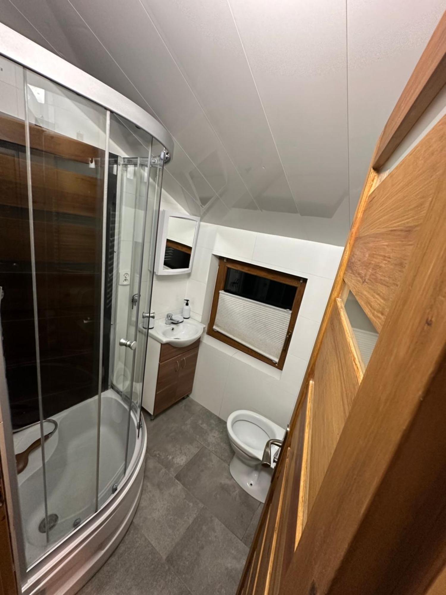 Jozka Chata Max 15 Os Sauna Jacuzzi Porabka Exterior photo