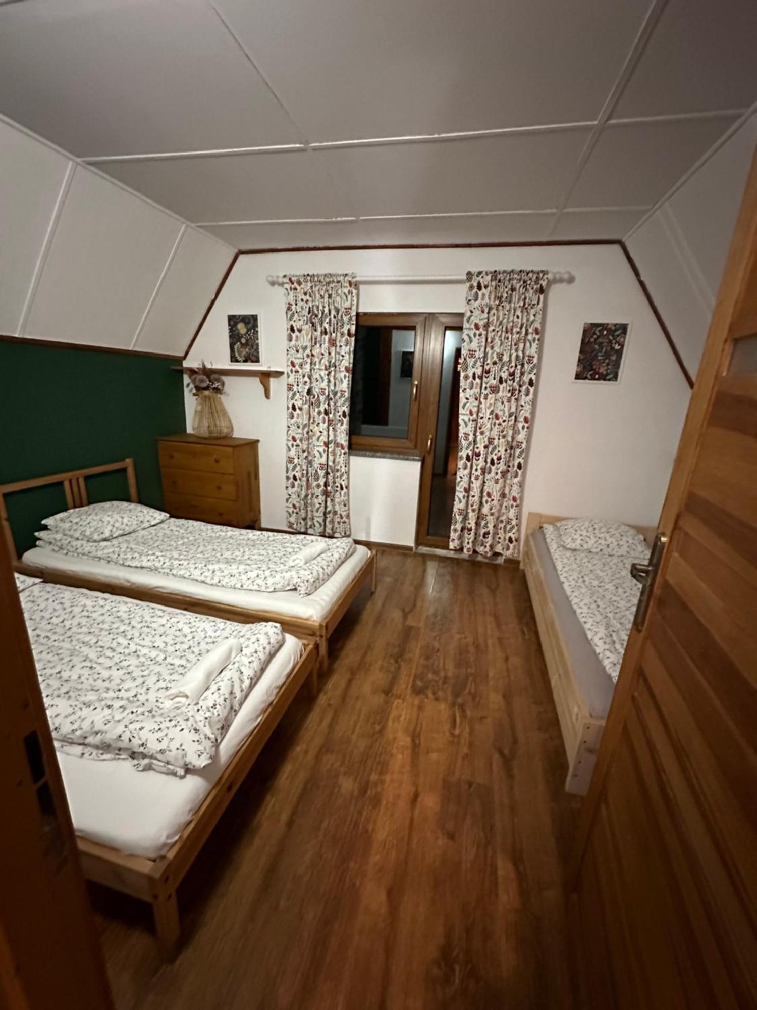 Jozka Chata Max 15 Os Sauna Jacuzzi Porabka Exterior photo